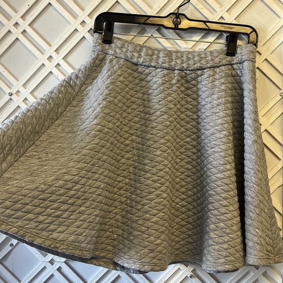 Quilted Lauren Conrad Skirt - Picture 4 of 4